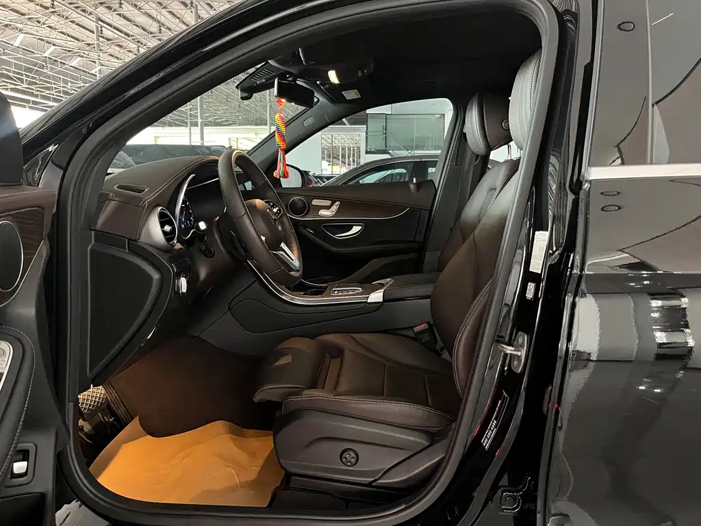 Mercedes-Benz GLC 2022 facelift GLC 300 L 4MATIC Dynamic Edition купить на сайте DeffCars