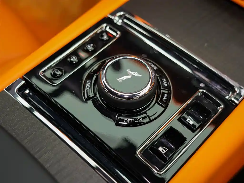 Ghost 2024 6.7T standard wheelbase version купить на сайте DeffCars