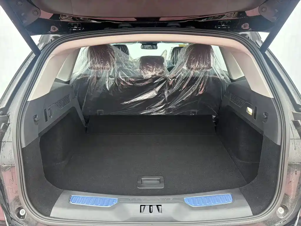 Nautilus 2026款 2.0T 四驱尊逸 купить на сайте DeffCars