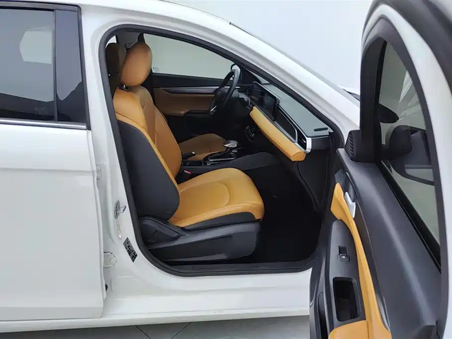 Forex 2021 1.5L automatic glory version купить на сайте DeffCars