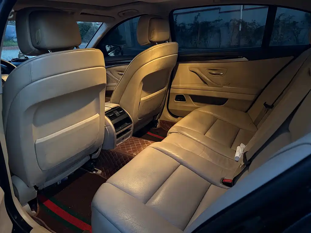 BMW 5 Series 2012 523Li Luxury Model купить на сайте DeffCars