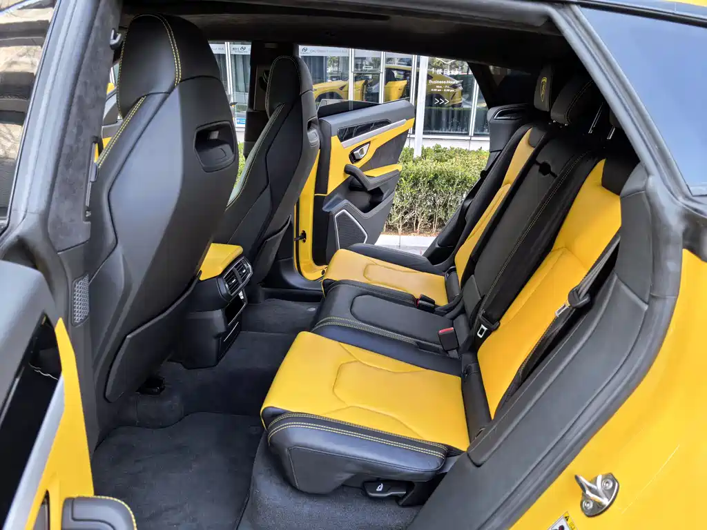 Urus 2021 4.0T V8 купить на сайте DeffCars