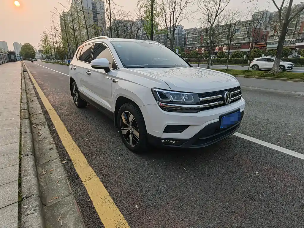 Tuyue 2020 280TSI 2WD Comfort Edition National VI купить на сайте DeffCars
