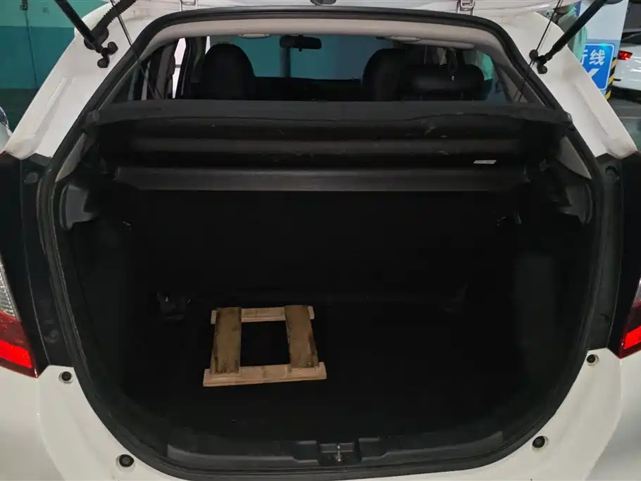 Fit 2018 1.5L CVT Comfort Sunroof Edition купить на сайте DeffCars