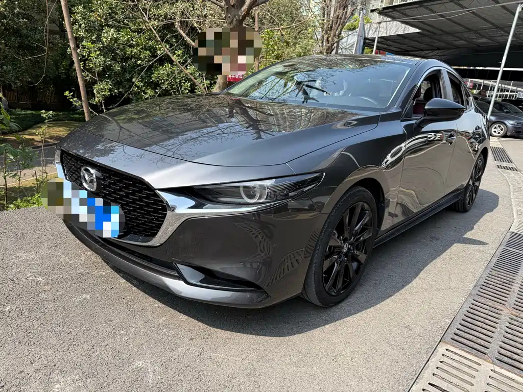 Mazda3 Angkesela 2022 2.0L Automatic Quality Obsidian Edition купить на сайте DeffCars