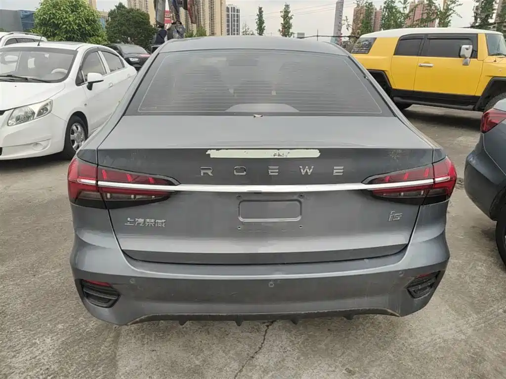 Roewe i5 2021 facelift 1.5L CVT diamond version купить на сайте DeffCars