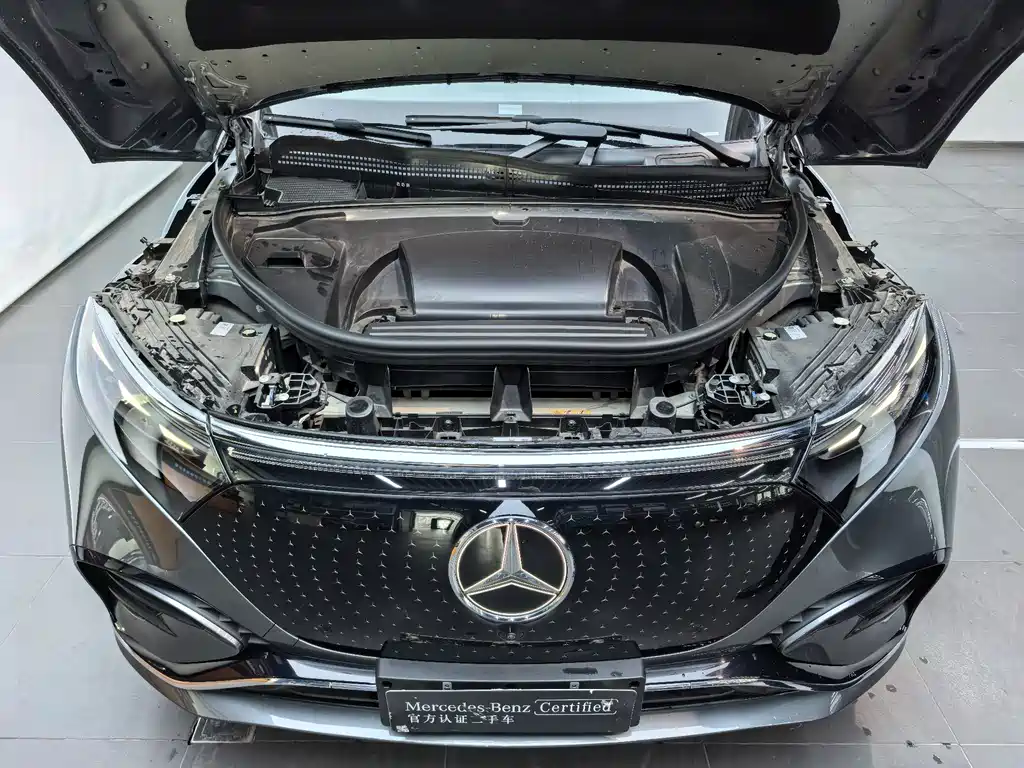 Mercedes-Benz EQS SUV 2023 450 4MATIC Luxury Edition купить на сайте DeffCars