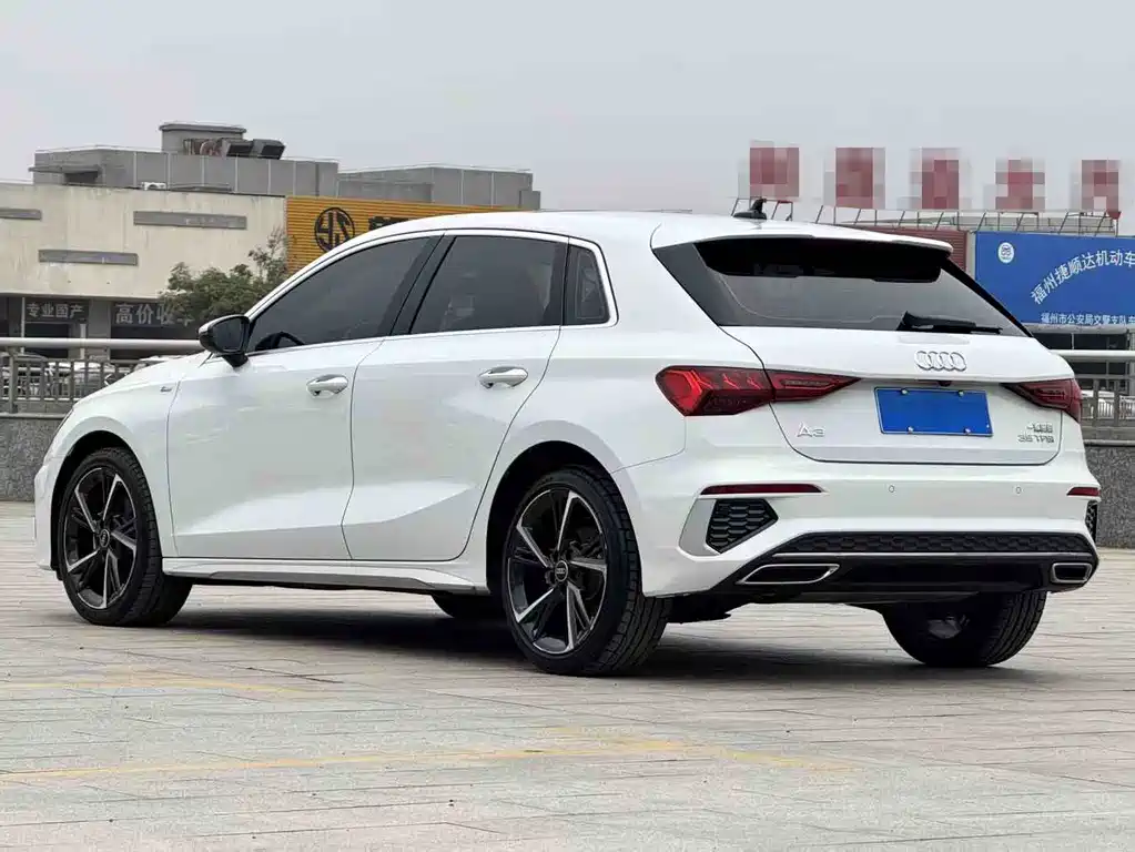 Audi A3 2023 Sportback 35 TFSI stylish and sporty купить на сайте DeffCars