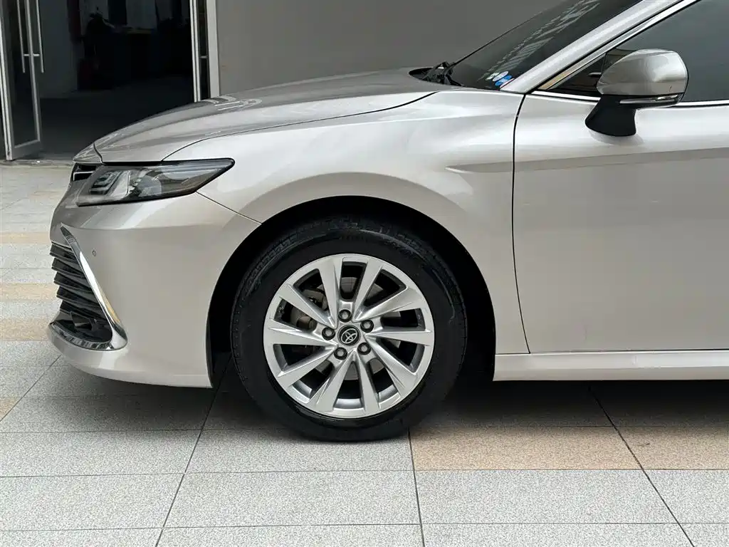 Camry 2021 2.0G Deluxe Edition купить на сайте DeffCars