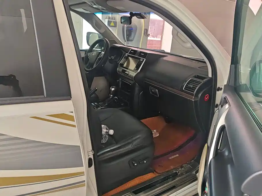 Prado 2018 3.5L automatic TX-L NAVI rear mounted spare tire купить на сайте DeffCars