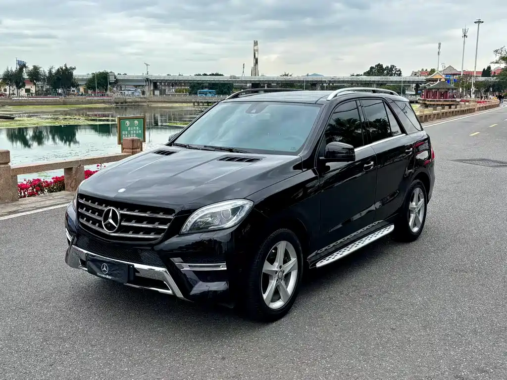 Mercedes-Benz M-Class 2014 ML 400 4MATIC Dynamic купить на сайте DeffCars