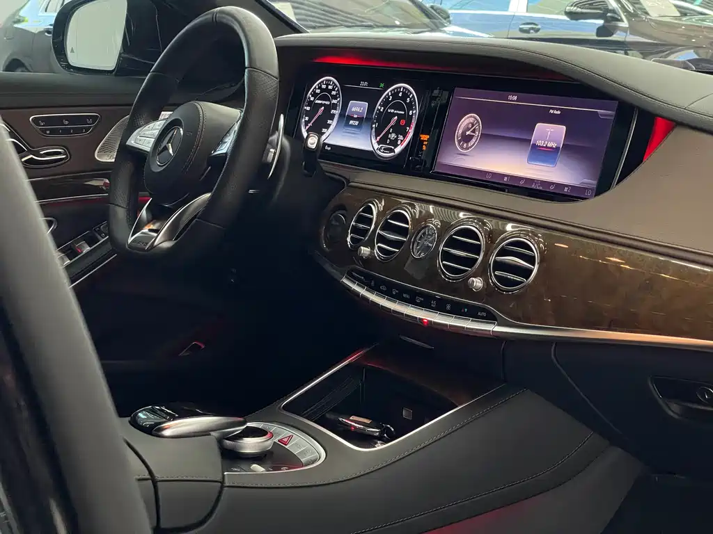 Mercedes-Benz S-Class AMG 2016 AMG S 63 L 4MATIC купить на сайте DeffCars