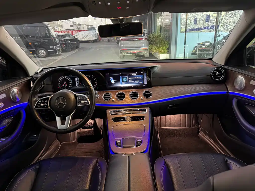 Mercedes-Benz E-Class 2020 E 300 L Luxury Model купить на сайте DeffCars