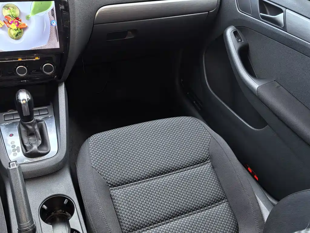 SAGITAR 2014 facelift 1.6L automatic fashion model купить на сайте DeffCars