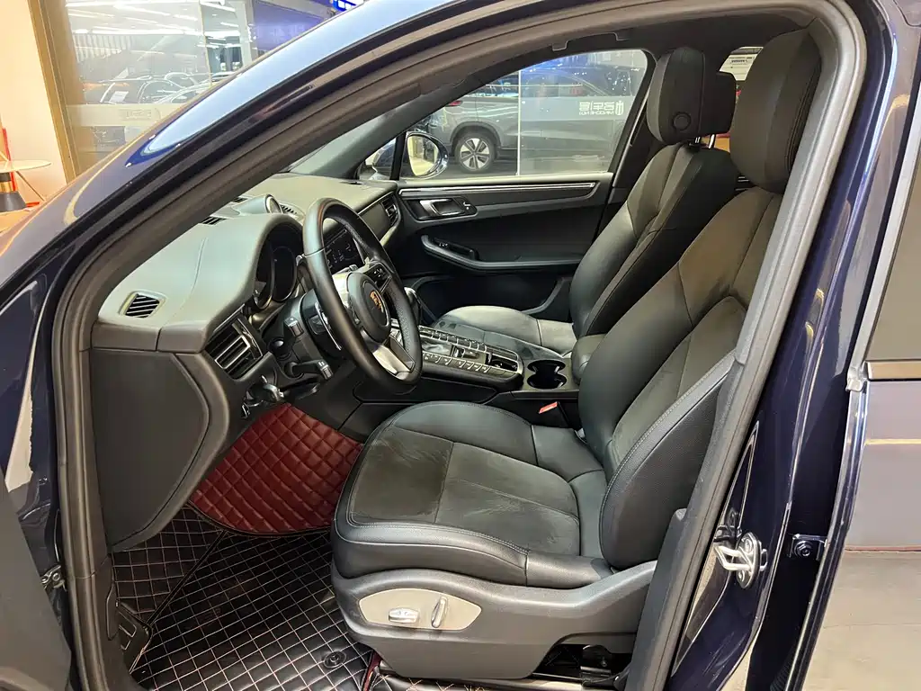 Macan 2018 Macan 2.0T купить на сайте DeffCars