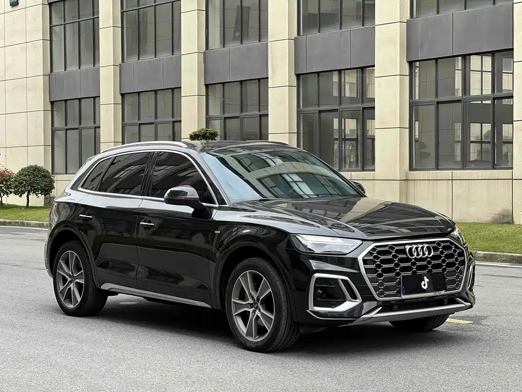 Audi Q5L 2021 45 TFSI luxury and dynamic model купить на сайте DeffCars