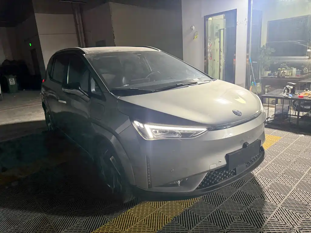 Hechuang Z03 2022 model 510km cool version 135kW 63.98kWh купить на сайте DeffCars