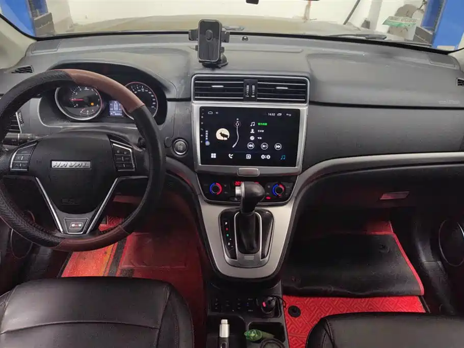 Haval H6 2017 red label sports version 1.5T automatic two-wheel drive luxury model купить на сайте DeffCars
