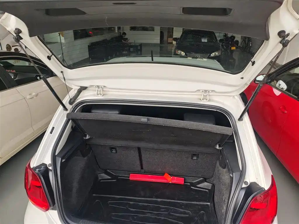 Polo 2018 1.5L automatic safety model купить на сайте DeffCars