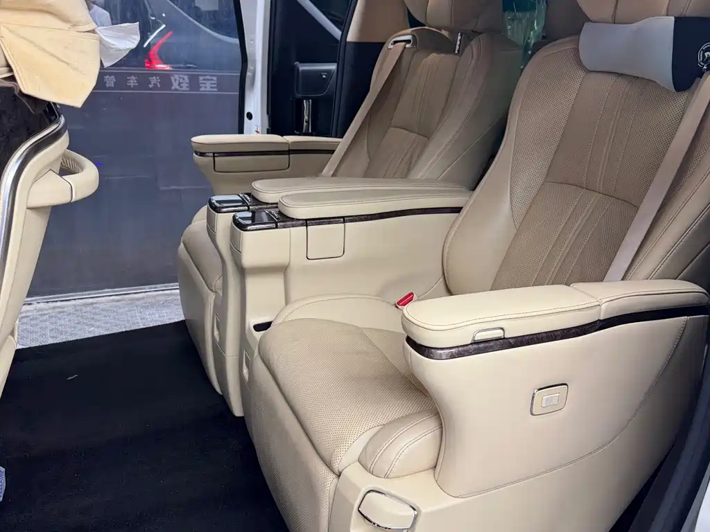 Wilfa 2020 Shuangqing 2.5L HV Premium Edition купить на сайте DeffCars