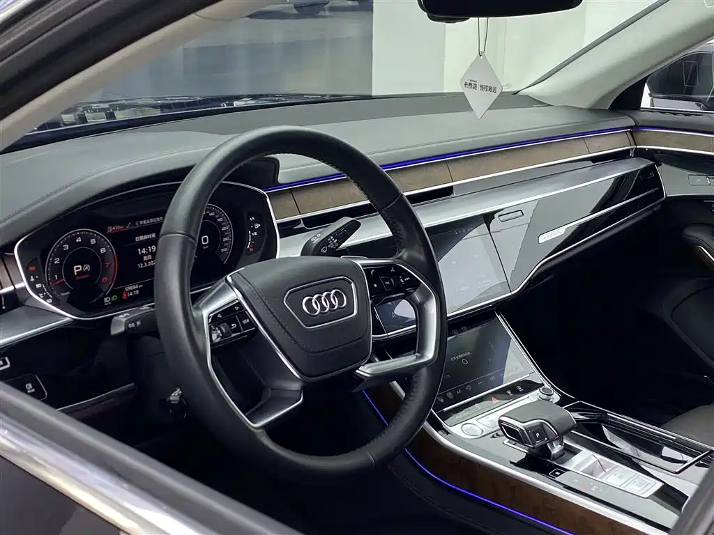 Audi A8 2019 facelift Plus A8L 55 TFSI quattro luxury model купить на сайте DeffCars