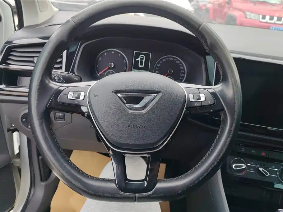 Jetta VS7 2020 1.4T automatic aggressive model купить на сайте DeffCars