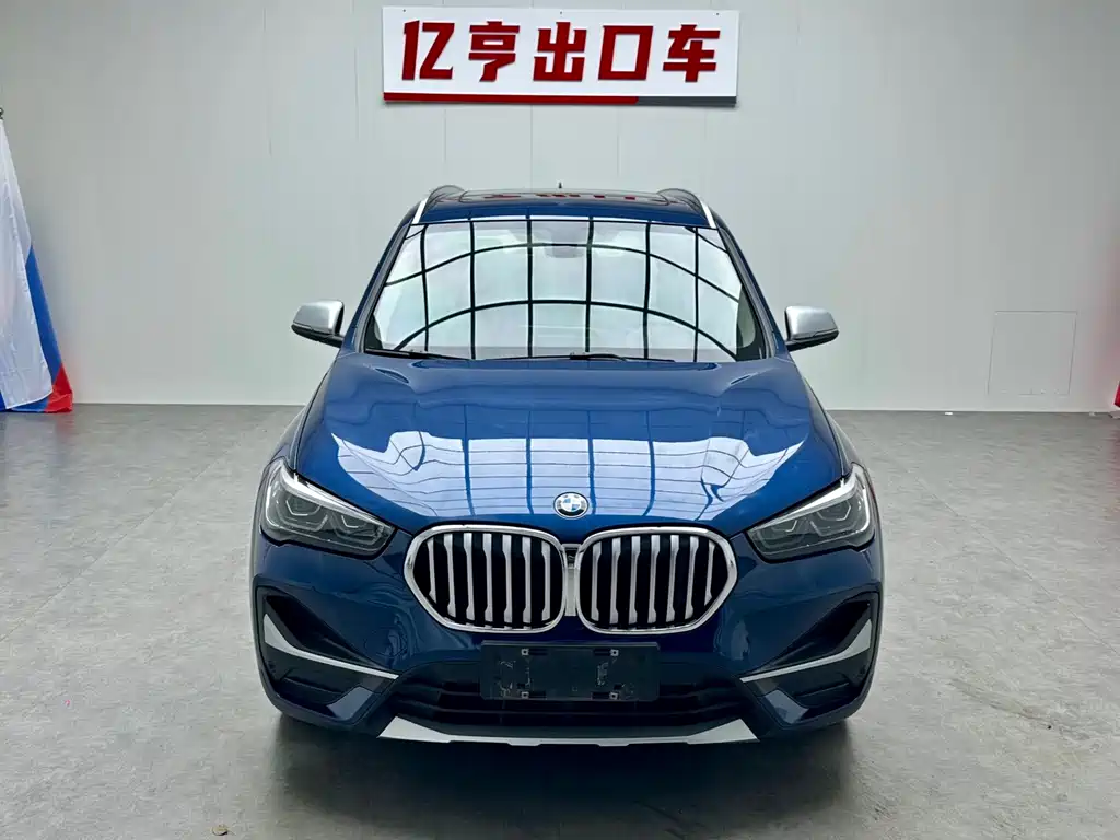 BMW X1 2022 sDrive20Li Exclusive Model купить на сайте DeffCars
