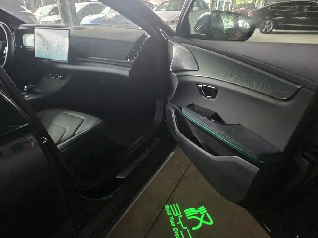 Han 2022 EV 610KM four-wheel drive Qianshancui Limited Edition купить на сайте DeffCars