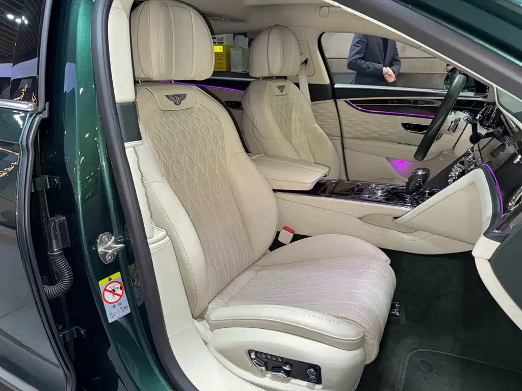 Flying Spur 2020 6.0T W12 Standard Edition купить на сайте DeffCars