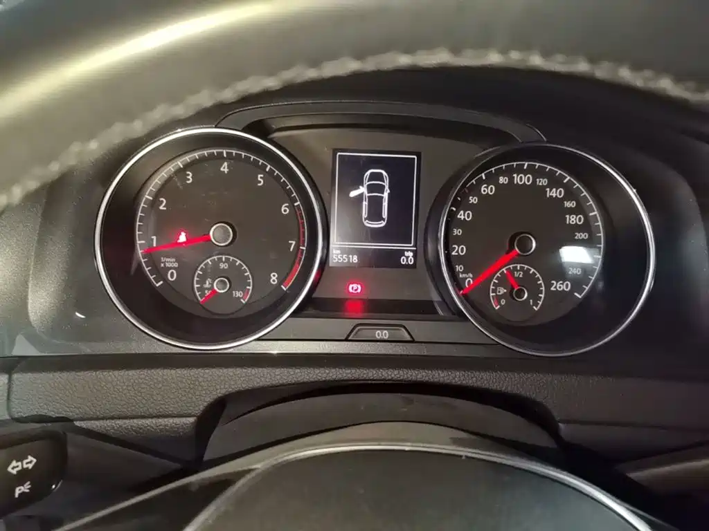 Golf 2019 1.6L automatic comfort model National V купить на сайте DeffCars