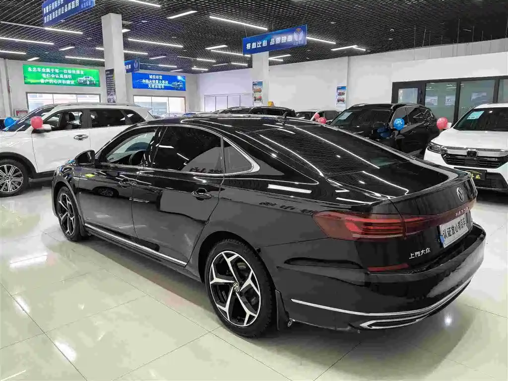Passat 2024 380TSI Starry Sky Elite Edition купить на сайте DeffCars