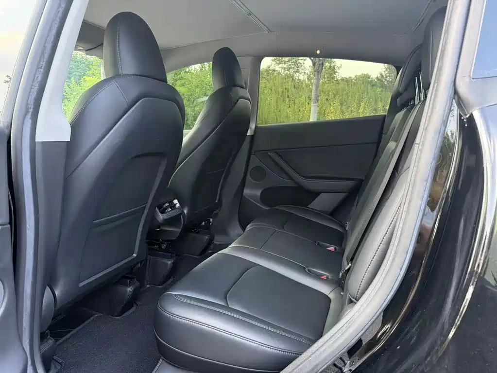 Model Y 2022 facelift rear-wheel drive version купить на сайте DeffCars