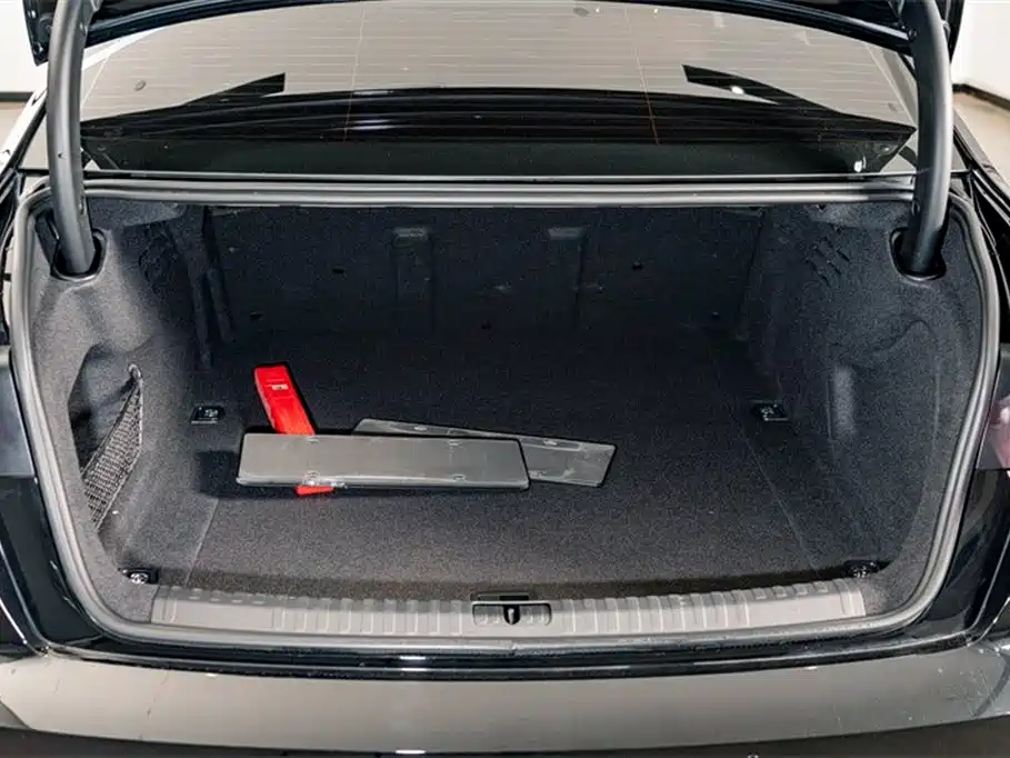 Audi A6L 2025 facelift 40 TFSI luxury and dynamic model купить на сайте DeffCars