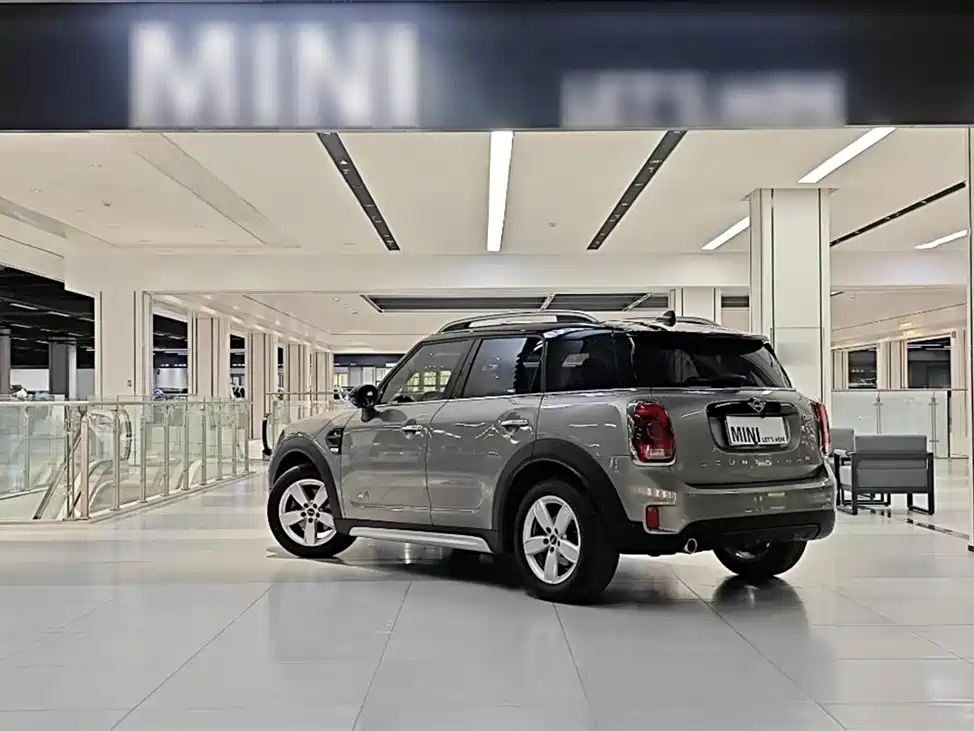 MINI COUNTRYMAN 2018 1.5T COOPER ALL4 Classic купить на сайте DeffCars