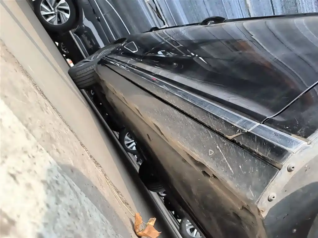 Magotan GTE plug-in hybrid 2022 GTE luxury model купить на сайте DeffCars