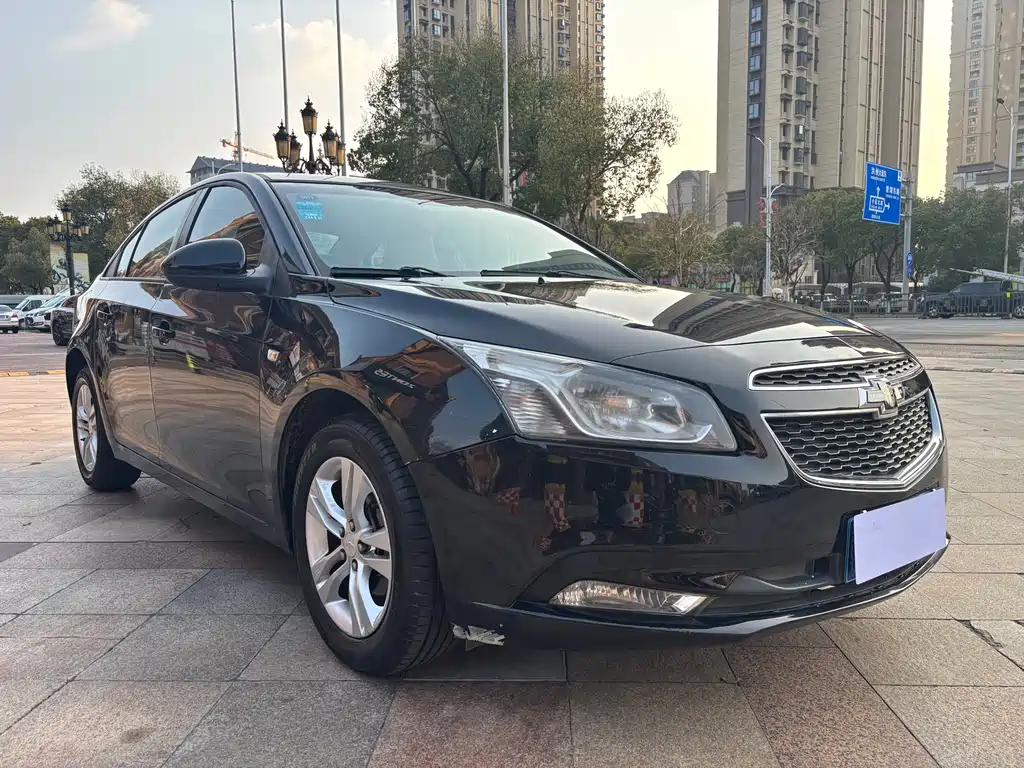 Cruze 2015 1.5L Classic SE AT купить на сайте DeffCars