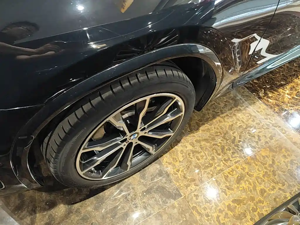 BMW X3 2023 Facelift xDrive30i Leading M Night Package купить на сайте DeffCars