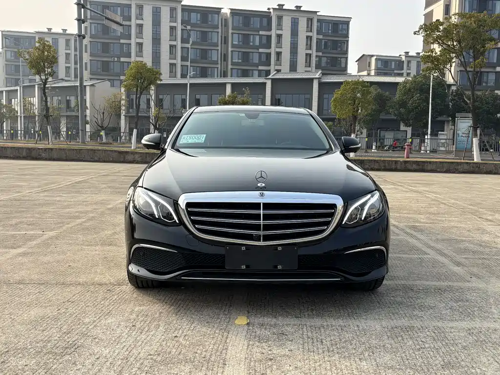 Mercedes-Benz E-Class 2018 E 300 L Luxury Model купить на сайте DeffCars