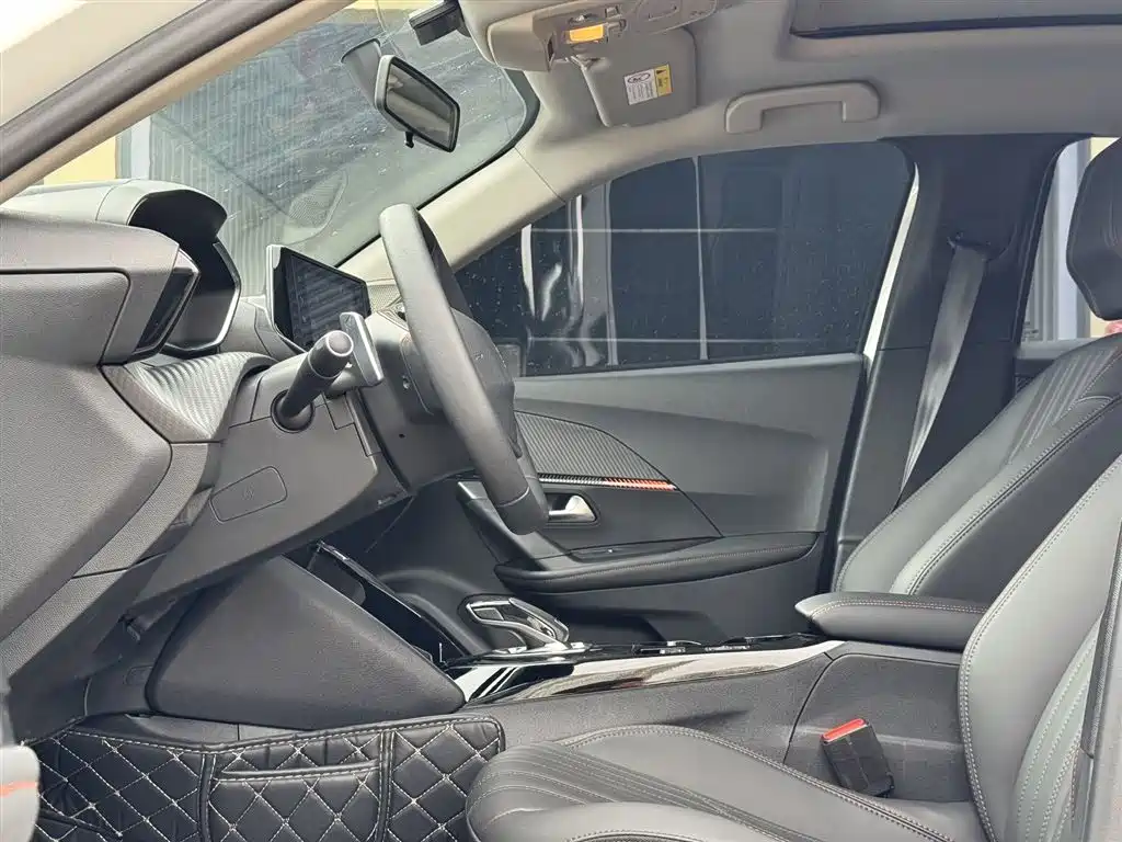 Peugeot 2008 2022 230THP THE ONE купить на сайте DeffCars