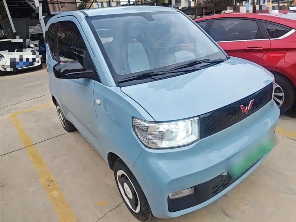 Hongguang MINIEV 2022 Relaxed Lithium Iron Phosphate купить на сайте DeffCars