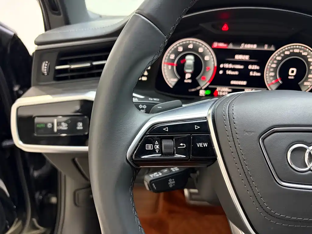Audi A6L 2025 45 TFSI quattro premium dynamic model купить на сайте DeffCars