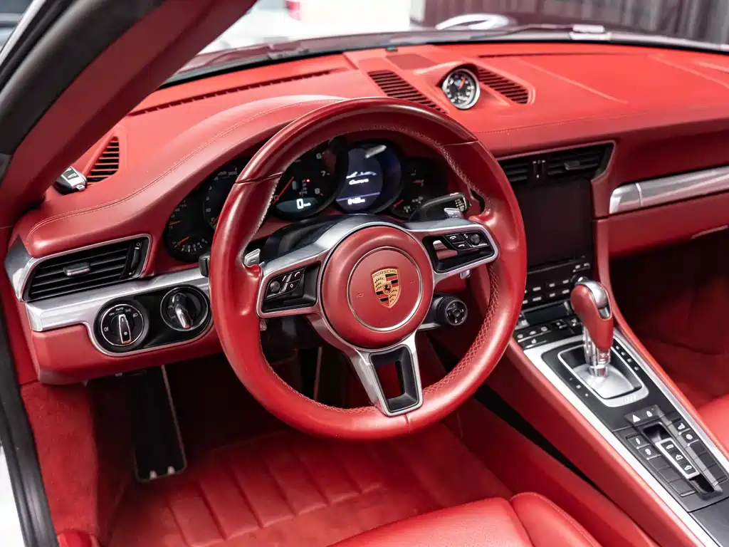 Porsche 911 2016 Carrera Cabriolet 3.0T купить на сайте DeffCars
