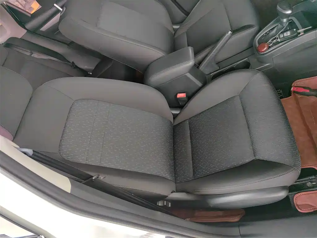 Pentium B30 2016 1.6L automatic luxury model купить на сайте DeffCars