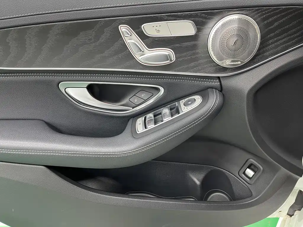 Mercedes-Benz C-Class 2018 C 200 L Sports Edition купить на сайте DeffCars