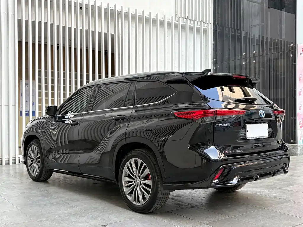 Highlander 2023 2.5L intelligent electric hybrid dual-engine four-wheel drive premium version 7 seats купить на сайте DeffCars