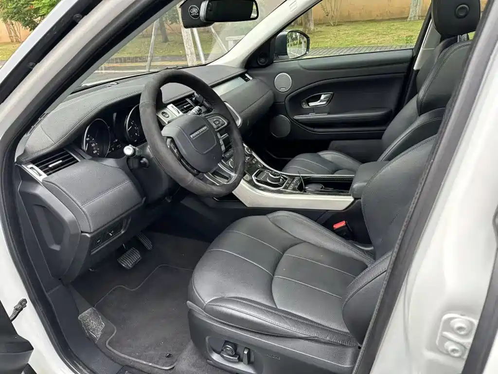 Range Rover Evoque 2018 240PS SE Zhiyao Edition купить на сайте DeffCars