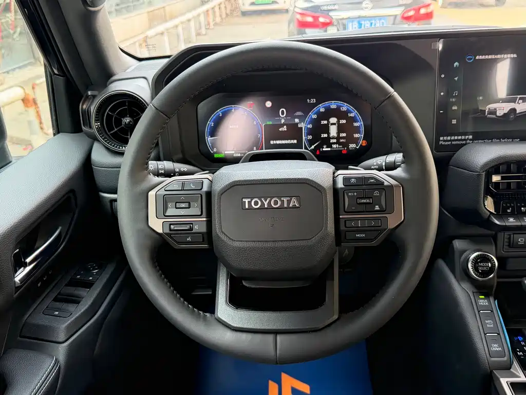 Prado 2025 2.4T Hanye WX version 6 seats купить на сайте DeffCars