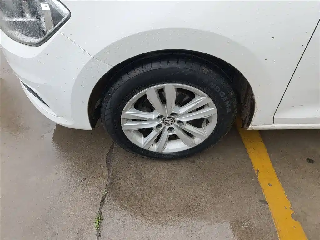 Santana 2016 1.6L automatic comfort version купить на сайте DeffCars