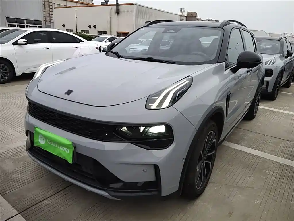 Lynk & Co 01 2023 1.5TD EM-F PM купить на сайте DeffCars