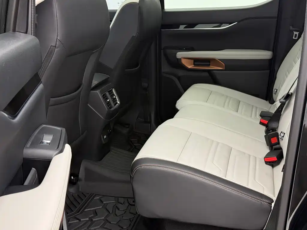 Ranger 2023 Explorer 4WD automatic version gasoline купить на сайте DeffCars